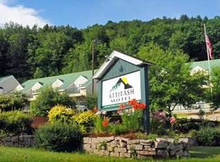 Attitash Marketplace Motel & Suites in Bartlett NH