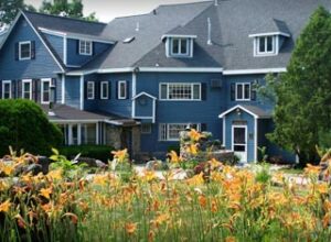 North Conway NH Area Lodging - Darby Field Inn & Restaurant