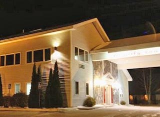 Royalty Inn lodging in Gorham NH