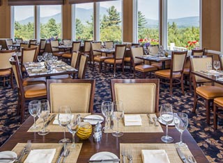 Dining with a view at the White Mountain Hotel in North Conway NH